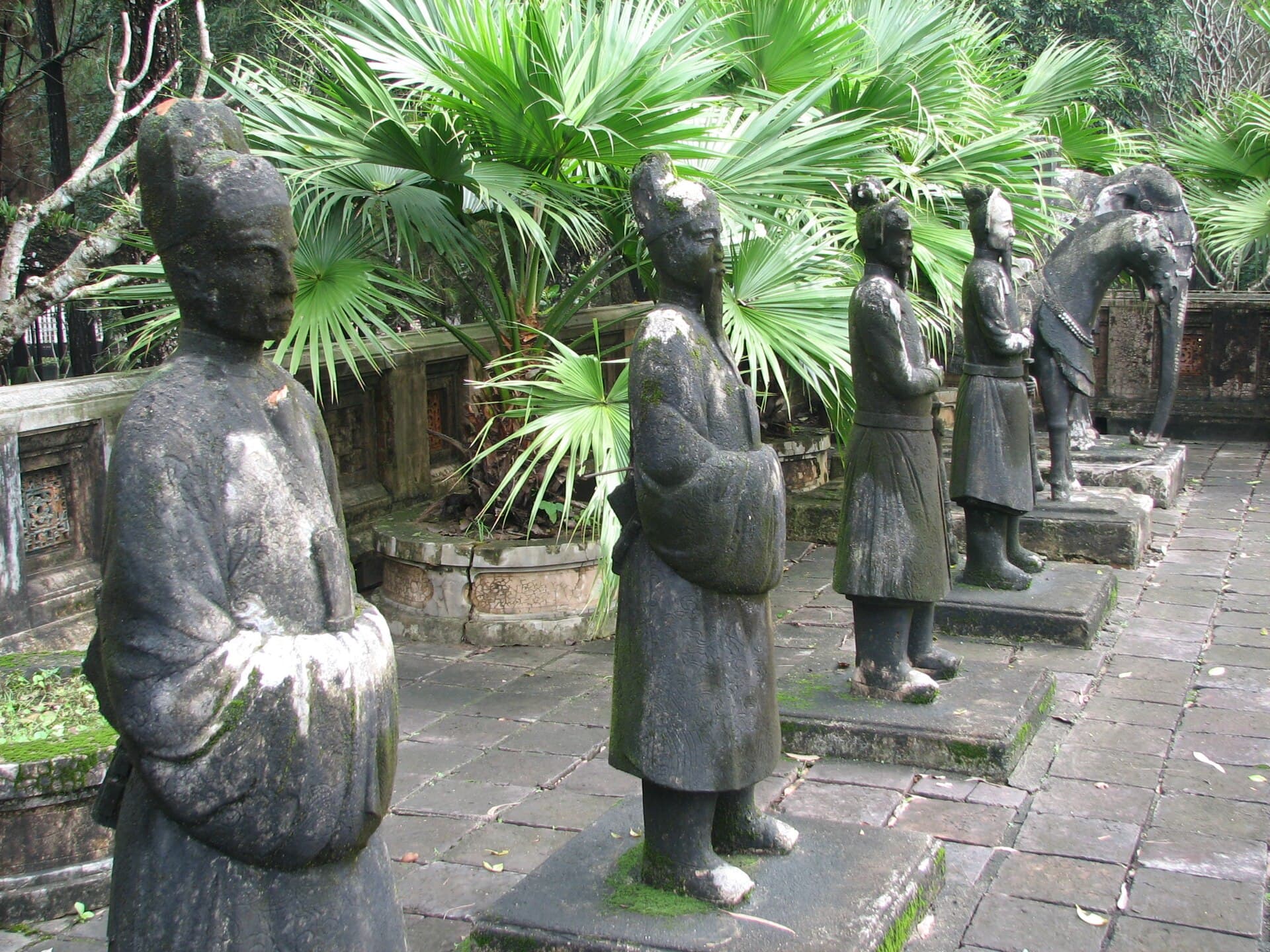 Vietnam Grand Tour — North to South